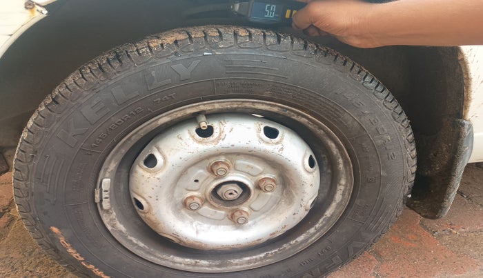 2010 Maruti Alto LXI, Petrol, Manual, 1,13,363 km, tyre