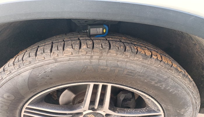 2019 Tata Harrier XM 2.0L KRYOTEC, Diesel, Manual, 1,00,074 km, tyre
