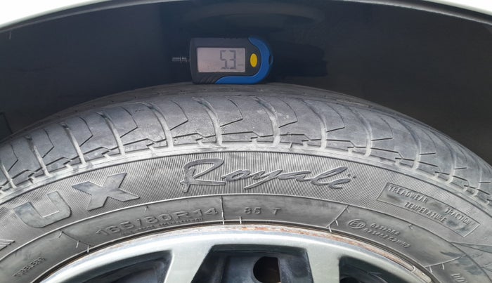 2010 Maruti Swift Dzire VDI, Diesel, Manual, 1,12,818 km, tyre