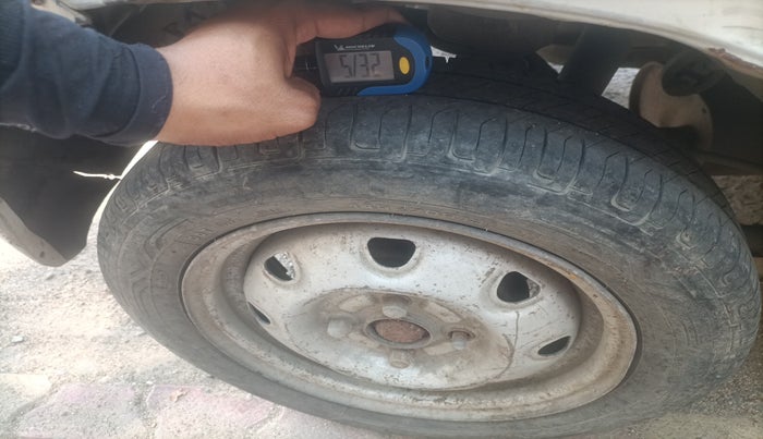 2012 Maruti Alto K10 LXI, Petrol, Manual, 63,249 km, tyre
