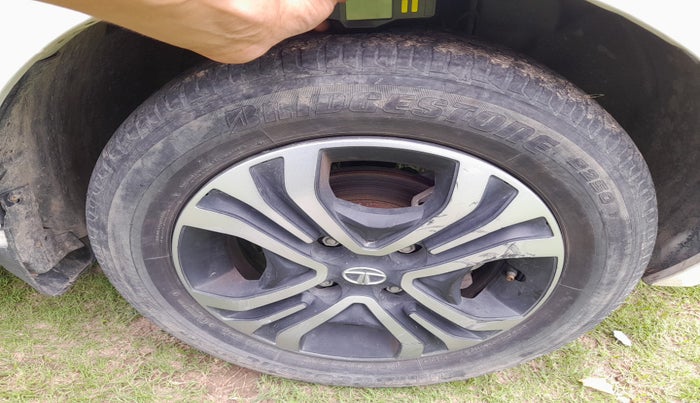 2019 Tata Tiago XT PETROL, Petrol, Manual, 26,110 km, tyre
