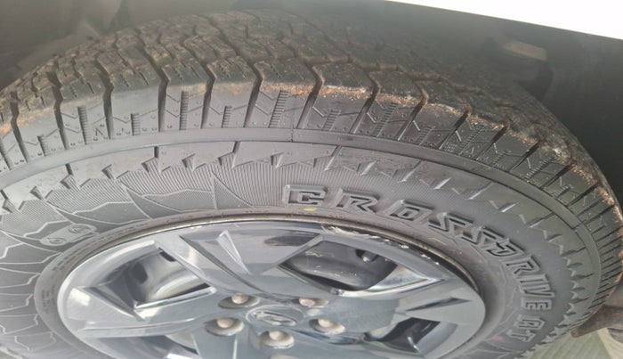 2023 Mahindra BOLERO NEO N 4, Diesel, Manual, 82,535 km, tyre