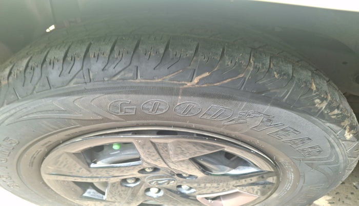 2023 Mahindra BOLERO NEO N 4, Diesel, Manual, 82,535 km, tyre