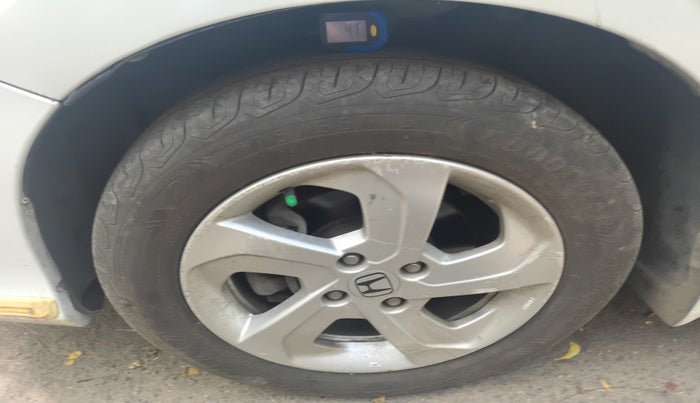 2016 Honda City 1.5L I-VTEC VX, Petrol, Manual, 38,867 km, tyre