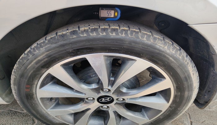 2016 Hyundai Verna 1.6 CRDI SX, Diesel, Manual, 58,971 km, tyre