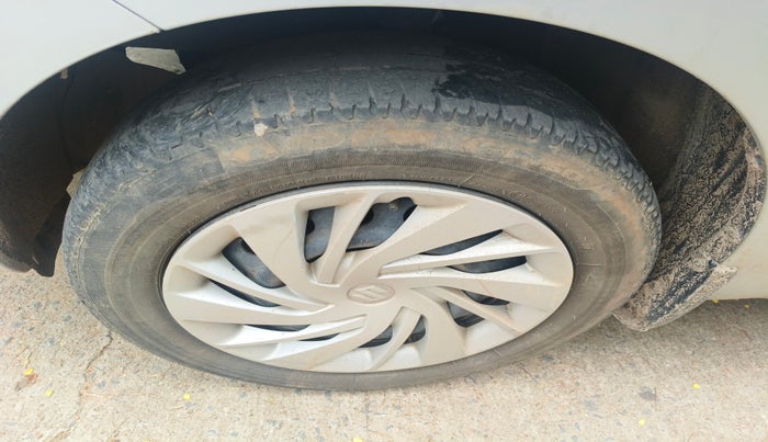 2023 Maruti Ertiga VXi (O), Petrol, Manual, 67,550 km, tyre