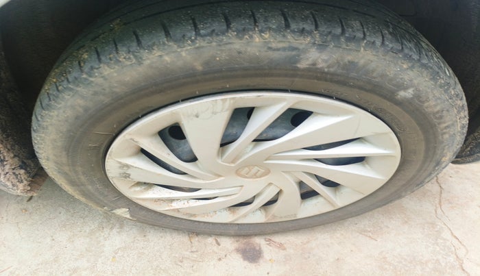2023 Maruti Ertiga VXi (O), Petrol, Manual, 67,550 km, tyre