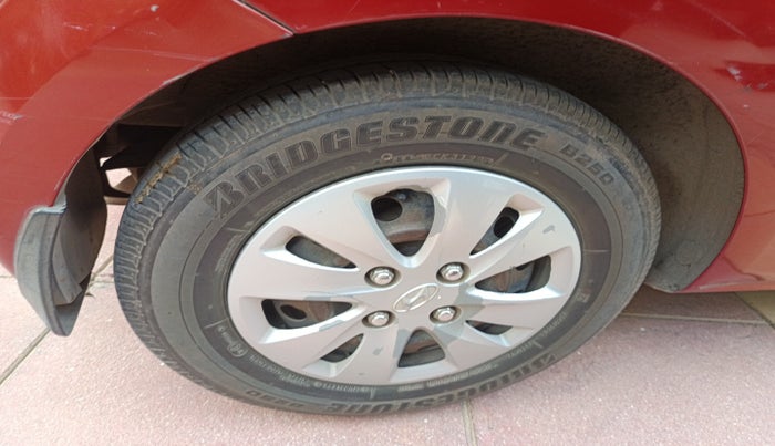 2011 Hyundai i10 MAGNA 1.1, Petrol, Manual, 55,423 km, tyre