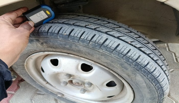 2010 Maruti Zen Estilo LXI, Petrol, Manual, 79,496 km, tyre