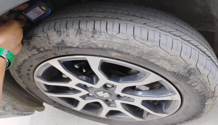 2024 Maruti XL6 ZETA CNG, Petrol, Manual, 22,640 km, tyre