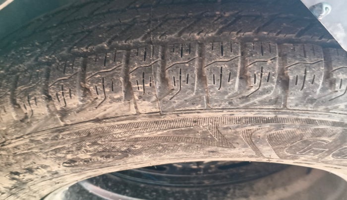 2023 Tata Harrier FEARLESS PLUS DUAL TONE AT, Diesel, Automatic, 19,550 km, tyre