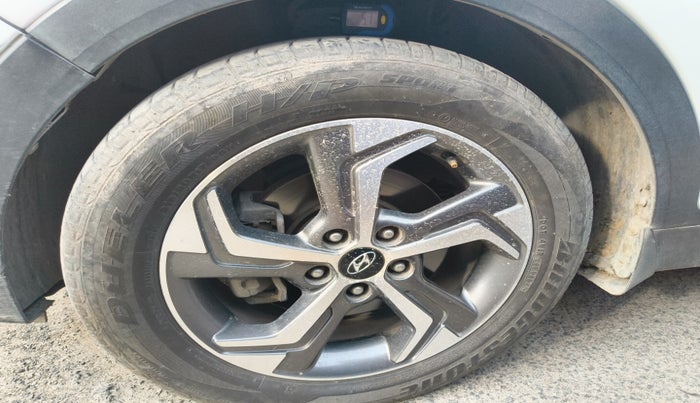 2018 Hyundai Creta SX (O) 1.6 DIESEL, Diesel, Manual, 72,641 km, tyre