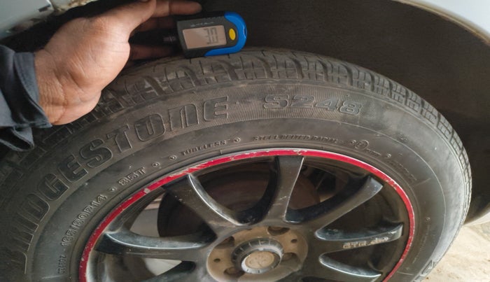 2013 Maruti Ritz VXI, Petrol, Manual, 81,793 km, tyre