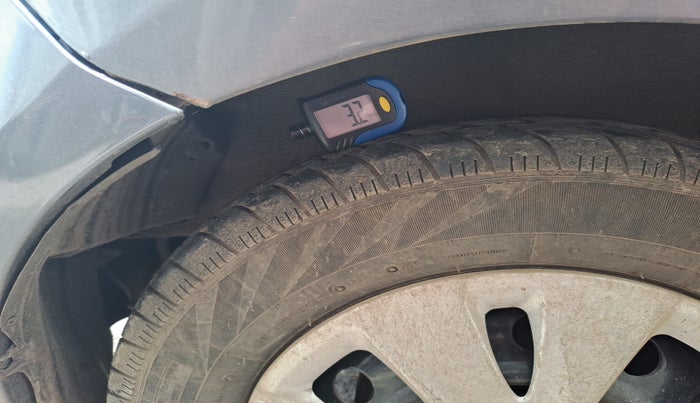 2013 Hyundai i10 SPORTZ 1.2 AT, Petrol, Automatic, 53,217 km, tyre
