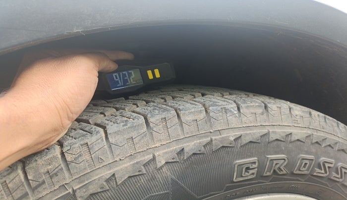 2018 Mahindra XUV500 W6, Diesel, Manual, 93,278 km, tyre