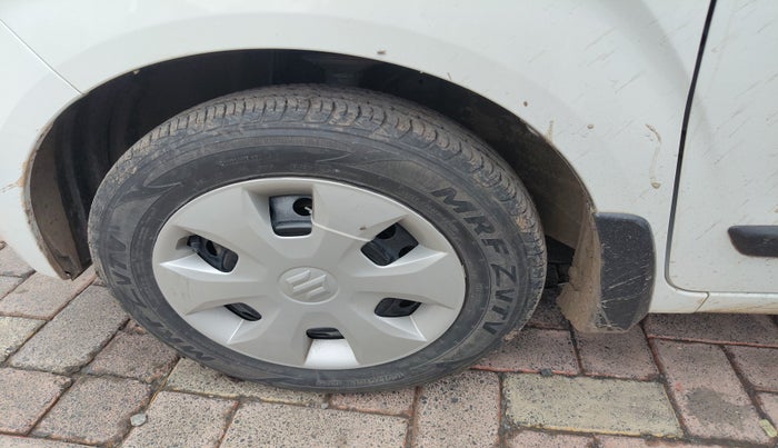 2021 Maruti New Wagon-R VXI 1.0, Petrol, Manual, 8,438 km, tyre