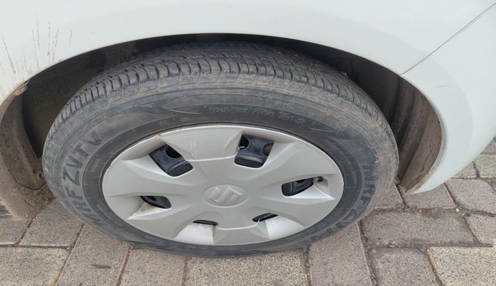 2021 Maruti New Wagon-R VXI 1.0, Petrol, Manual, 8,438 km, tyre