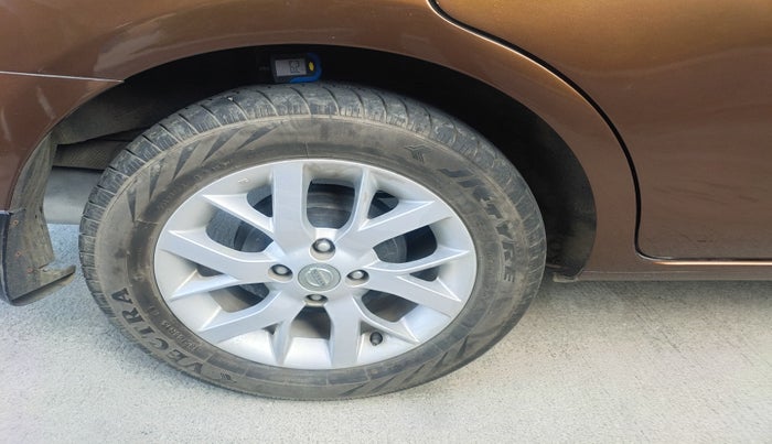 2018 Nissan Sunny XV CVT, Petrol, Automatic, 20,540 km, tyre