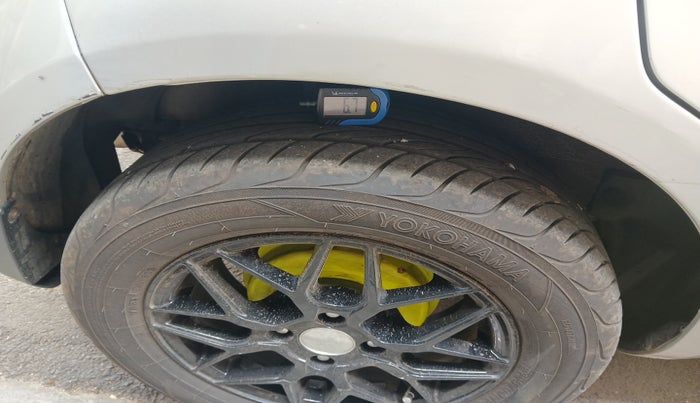 2015 Maruti Ritz VXI, Petrol, Manual, 17,875 km, tyre