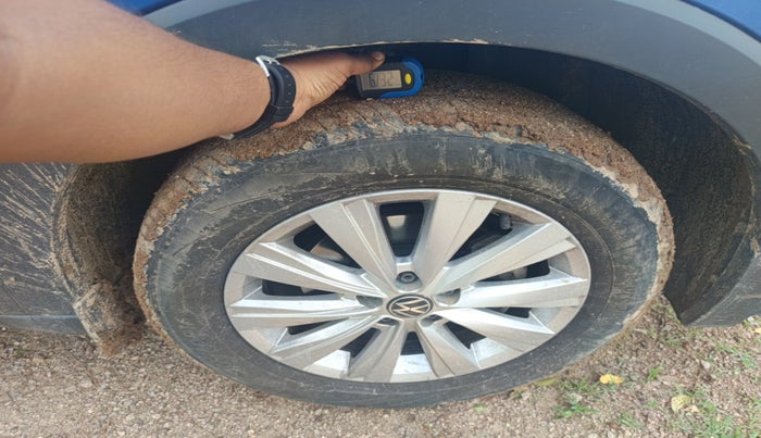2022 Volkswagen TAIGUN COMFORTLINE 1.0 TSI MT, Petrol, Manual, 19,695 km, tyre