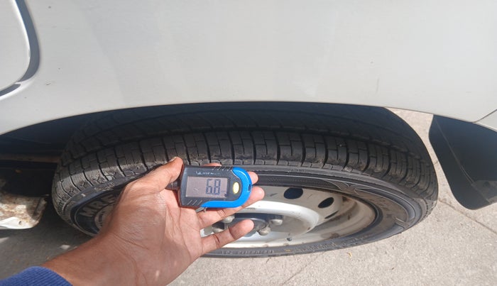 2013 Maruti Wagon R 1.0 LXI, Petrol, Manual, 24,552 km, tyre