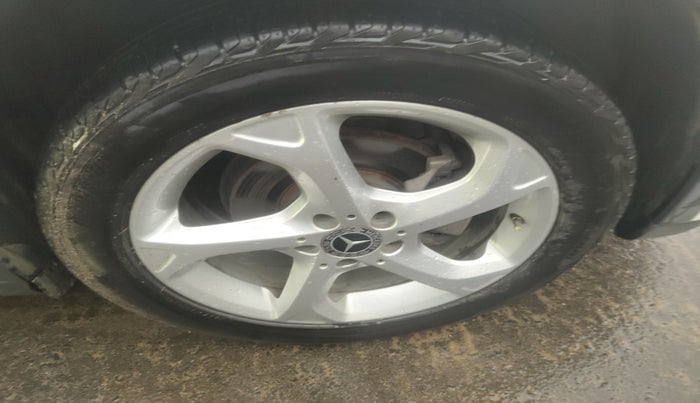 2018 Mercedes Benz GLA Class 200 D Sports, Diesel, Automatic, 1,11,538 km, tyre