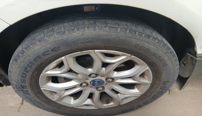 2016 Ford Ecosport TITANIUM 1.5L PETROL AT, Petrol, Automatic, 83,953 km, tyre