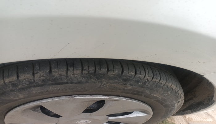 2018 Maruti Celerio VXI CNG, Petrol, Manual, 74,422 km, tyre
