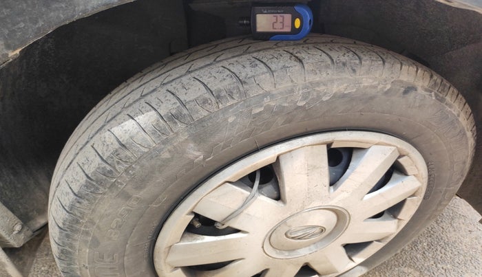 2011 Mahindra Verito 1.5 D4 BS III, Diesel, Manual, 1,73,286 km, tyre