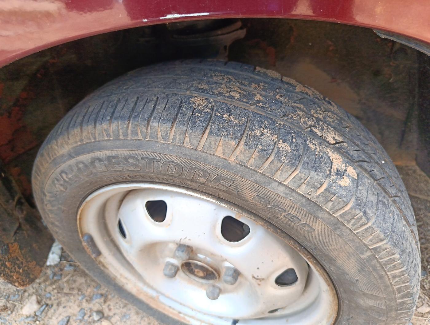 2010 Maruti Alto K10 LXI, Petrol, Manual, 66,814 km, tyre