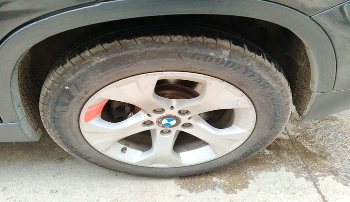 2012 BMW X1 sDrive20d, Diesel, Automatic, 1,29,065 km, tyre