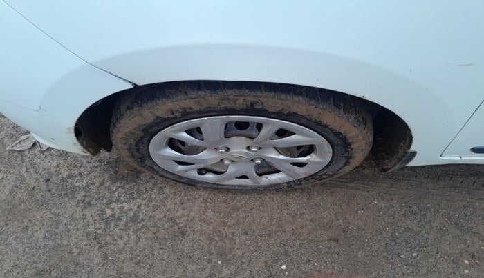 2018 Hyundai Grand i10 SPORTZ 1.2 KAPPA VTVT, Petrol, Manual, 83,935 km, tyre