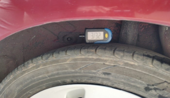 2014 Maruti Celerio VXI AMT, Petrol, Automatic, 68,050 km, tyre