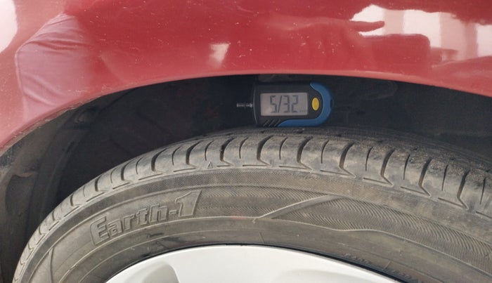2014 Maruti Celerio VXI AMT, Petrol, Automatic, 68,050 km, tyre