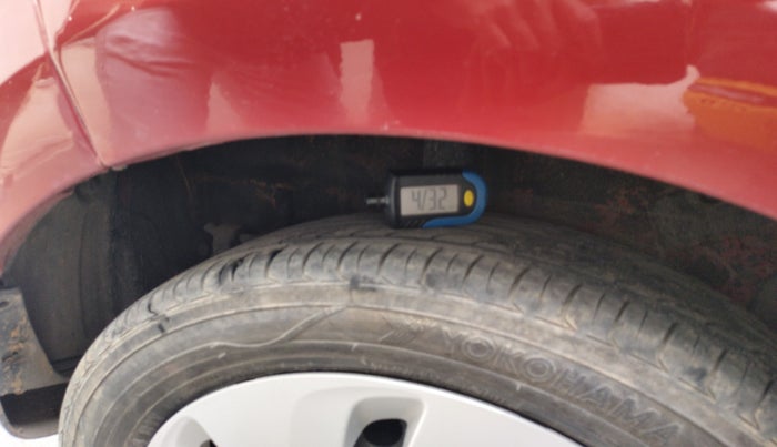 2014 Maruti Celerio VXI AMT, Petrol, Automatic, 68,050 km, tyre