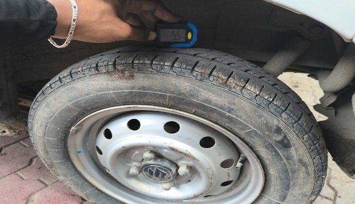2018 Maruti Wagon R 1.0 LXI CNG, Petrol, Manual, 1,01,424 km, tyre