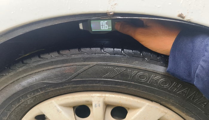 2013 Hyundai i10 ERA 1.1, Petrol, Manual, 93,055 km, tyre