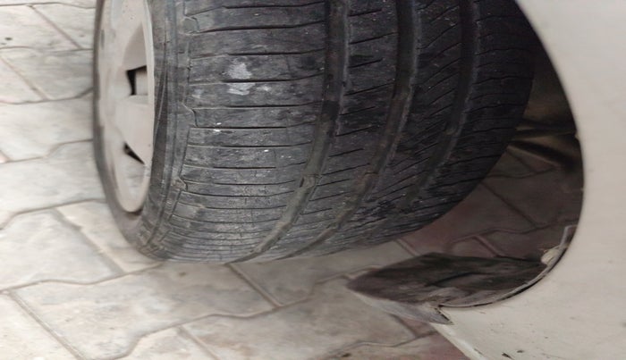 2010 Maruti Alto K10 LXI, Petrol, Manual, 49,293 km, tyre