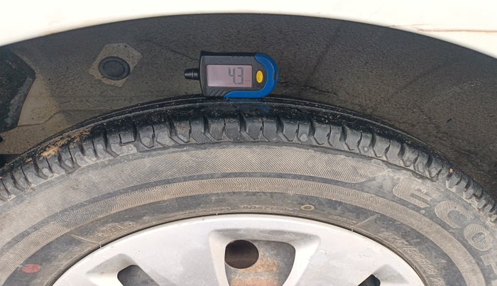 2014 Hyundai i10 MAGNA 1.2, Petrol, Manual, 56,667 km, tyre