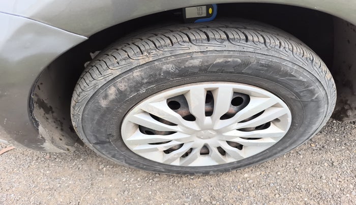2018 Maruti Dzire VDI AMT, Diesel, Automatic, 1,12,591 km, tyre
