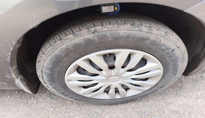 2018 Maruti Dzire VDI AMT, Diesel, Automatic, 1,12,591 km, tyre
