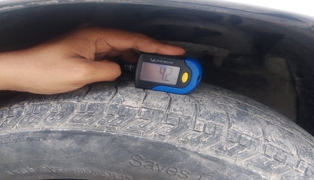 2010 Maruti SX4 VXI, Petrol, Manual, 66,856 km, tyre