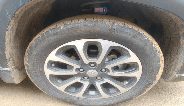 2024 Maruti Grand Vitara SIGMA SMART HYBRID, Petrol, Manual, 11,963 km, tyre