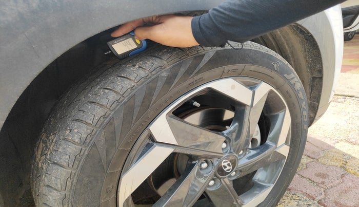 2023 Hyundai ALCAZAR 1.5 SIGNATURE (O) AT 6STR, Diesel, Automatic, 44,018 km, tyre