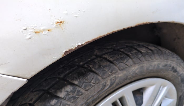 2010 Hyundai Santro Xing GLS, Petrol, Manual, 6,33,821 km, tyre