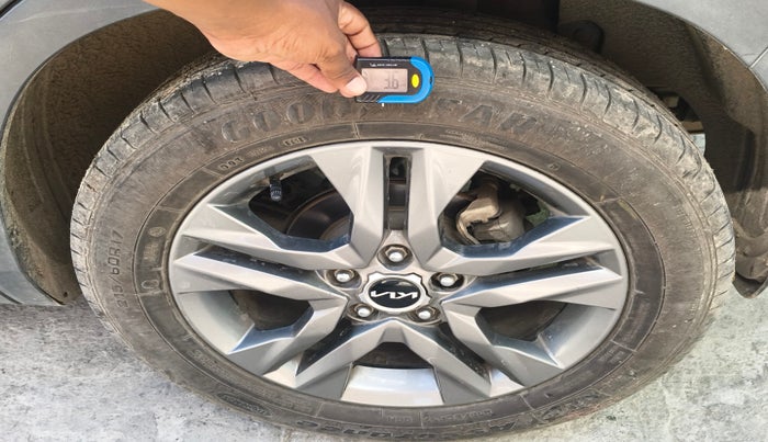 2022 KIA SELTOS HTX PETROL 1.5, Petrol, Manual, 32,248 km, tyre
