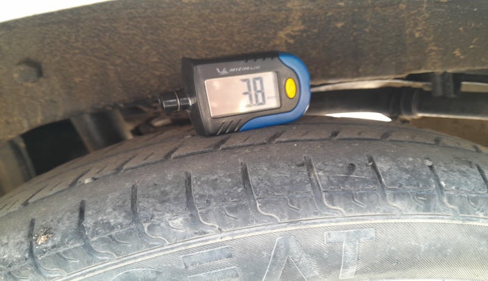 2019 Maruti Alto LXI CNG, Petrol, Manual, 64,777 km, tyre
