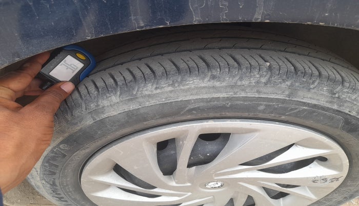 2019 Maruti IGNIS DELTA 1.2, Petrol, Manual, 87,450 km, tyre