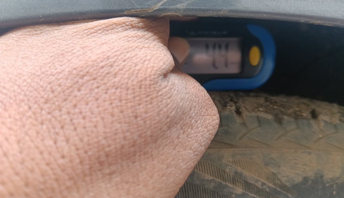 2016 Hyundai Grand i10 SPORTZ 1.2 KAPPA VTVT, Petrol, Manual, 1,52,703 km, tyre