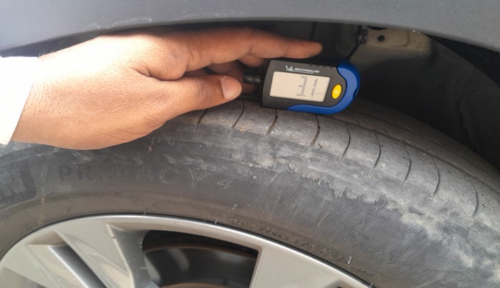 2019 KIA SELTOS HTX PLUS AT1.5 DIESEL, Diesel, Automatic, 1,09,973 km, tyre